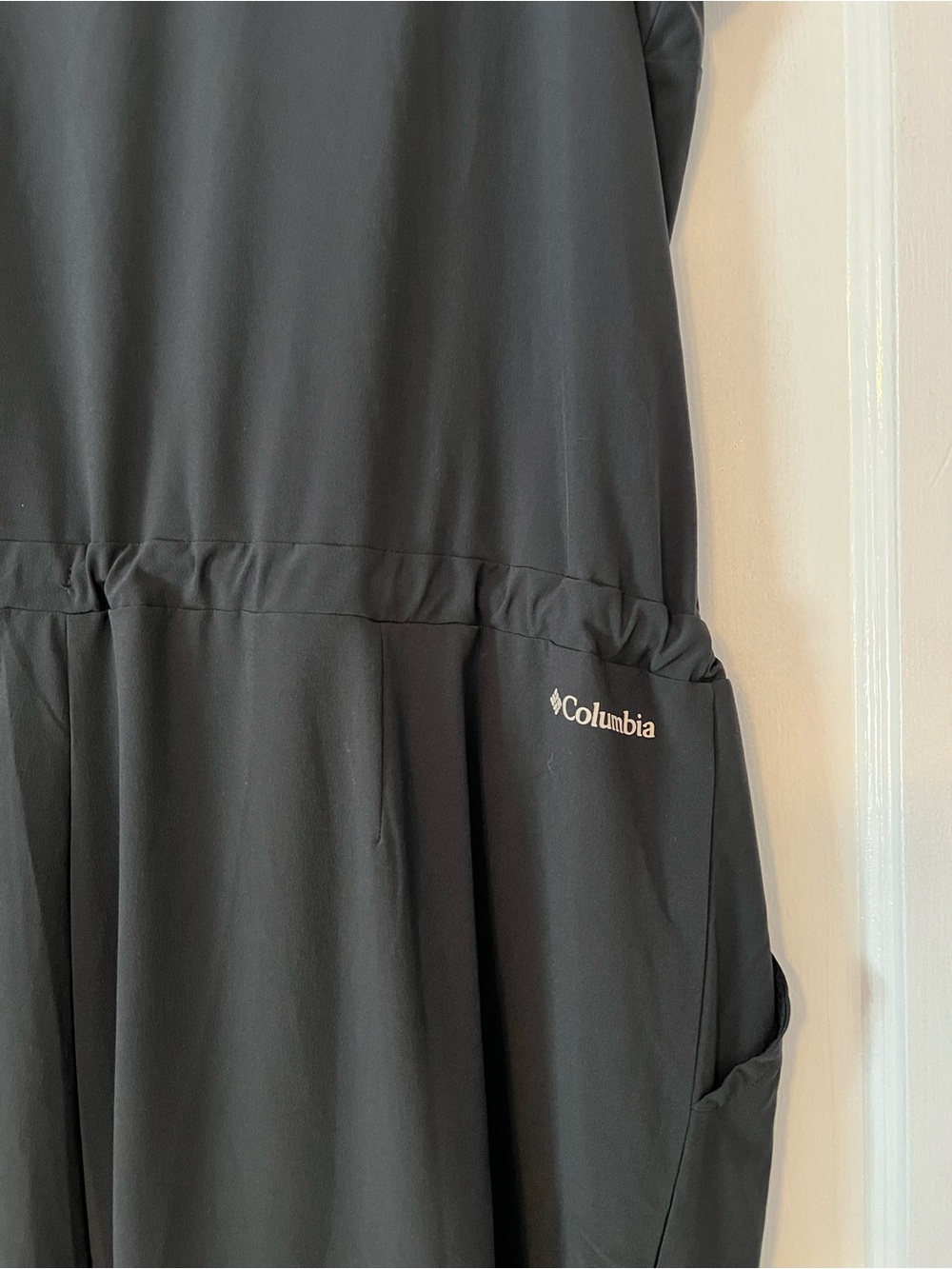 Columbia Anytime Black Sleeveless Jumpsuit NWT XL Active Travel Athleisure - Picture 13 of 16